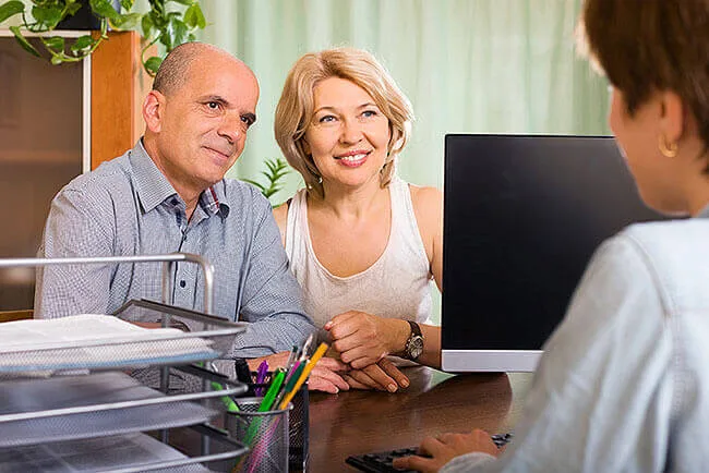 Elderly Couple requesting solicitors services 